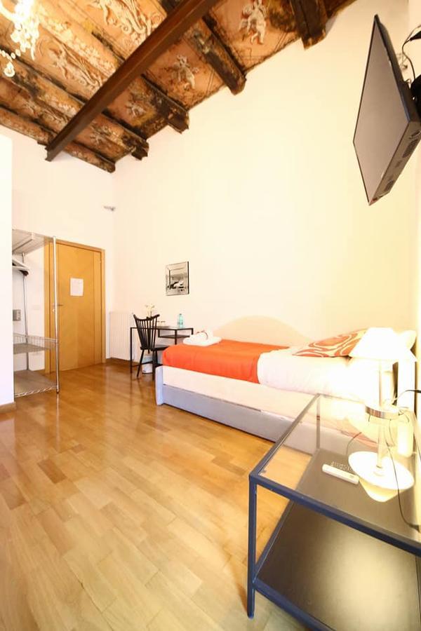 Talismano Luxury Rooms & Apartments Νάπολη Εξωτερικό φωτογραφία