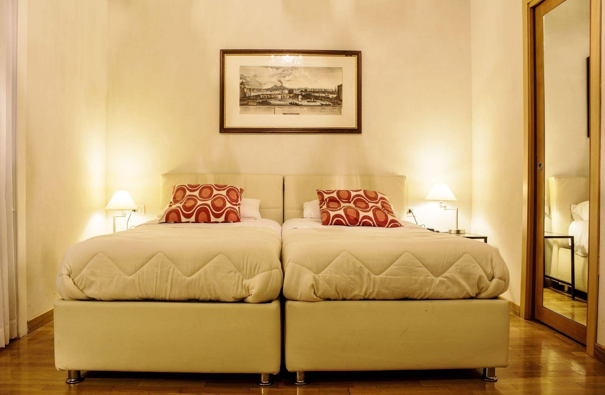 Talismano Luxury Rooms & Apartments Νάπολη Εξωτερικό φωτογραφία